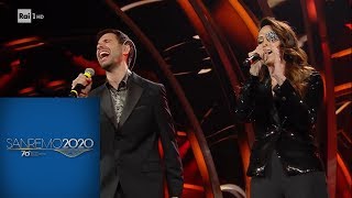 Sanremo 2020  Gessica Notaro e Antonio Maggio cantano quotLa faccia e il cuorequot [upl. by Trub655]