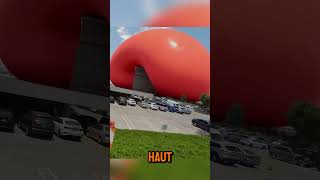 quotUn ballon géant provoque une inondation épique dans la ville  voyez ce qui se passe quotshorts [upl. by Ahsaei]