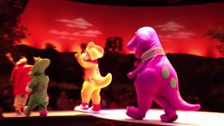 Barney Live Singing Frosty the Snowman at Universal 12112 [upl. by Eldwin]