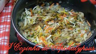 Filetes de Pescada no Forno com Salteado de Legumes [upl. by Fem]