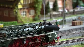 Märklin 39027 BR 02 3141 mit dynamischen Raucherzeuger in verschiedenen Fahrsituationen [upl. by Ettenay]