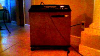 Magnatone M10A all tube Vintage Guitar Amp [upl. by Vallery812]