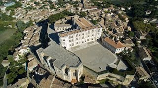 Château de Grignan vu du ciel [upl. by Delaine]