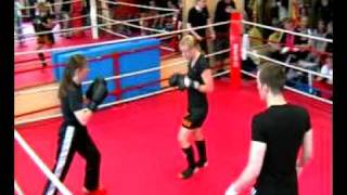 Frauen Vollkontakt Kickboxen Berlin [upl. by Hatcher763]