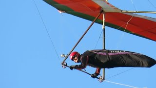 Hang Glider Launch amp Flight at Dunstable Downs 😎 [upl. by Aiekahs618]