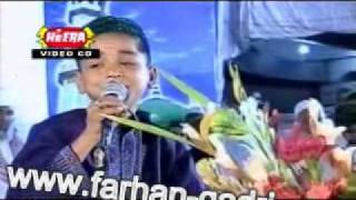 Farhan Ali Qadri sindhi naat shan e risalat mola janay [upl. by Lavro38]