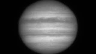 Jupiter with a Mewlon 300 through a blue filter g Very good seeing for an elevation of 18° [upl. by Saville]