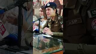 ASP SHEHAR BANO  press conference Option news youtube news pakistan [upl. by Adnovoj]