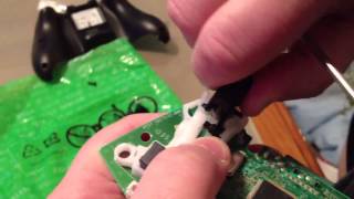 Replacing Sticks and Triggers On A Xbox 360 Controller [upl. by Eirrotal]