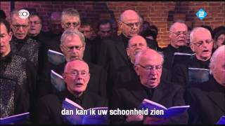 De kracht van uw liefde Opwekking 488  Nederland zingt op zondag 11052014 [upl. by Hallimaj]