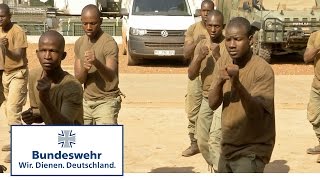 Infanteristische Ausbildung malischer Soldaten  Bundeswehr [upl. by Alphonsine]