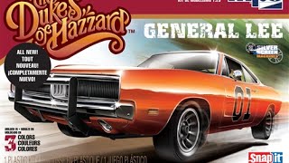 Review  Dukes of Hazzard General Lee quotSnap Itquot kit by MPC [upl. by Karalynn]