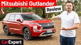 2022 Mitsubishi Outlander 7 seat review inc 0100 [upl. by Ybba13]