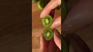 Trying Kiwi Berries for the First Time🥝🥝 [upl. by Eecats286]