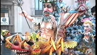 Carnevale Acireale 1991  quotAragosta a colazionequot di Cantiere Coco [upl. by Nireves]