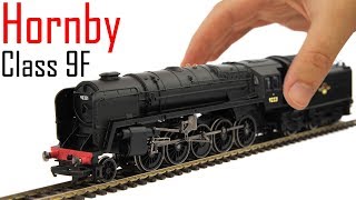 Hornby Railroad Class 9F Unboxing amp Review [upl. by Annaed]