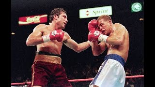 Oscar De La Hoya Vs Arturo Gatti Highlights De La Hoya Comeback [upl. by Aziar]