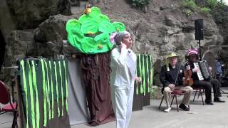 Poppentheater Piepmuis in Openluchttheater Valkenburg [upl. by Irami378]