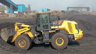 LIUGONG 856H BS6 WHEEL LOADER WORKING NI LOADING ostrovmashin dileluhar8312 viral viralvideo [upl. by Moses]