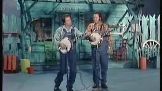 Roy Clark  buck trent  dueling banjos [upl. by Tlaw]