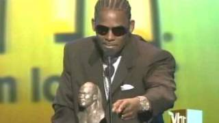 R KELLY HONORED BY STEVIE WONDER [upl. by Milissent]