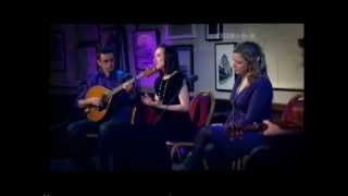 Julie Fowlis amp Muireann Nic Amhlaoibh  Eilean Uibhist mo Ruin [upl. by Blunk]