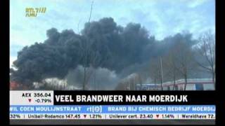 Beelden brand Moerdijk RTL7 [upl. by Dazhehs987]