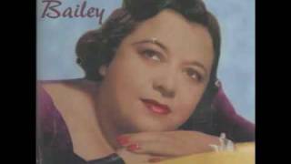 MILDRED BAILEY  When Day Is Done 1935 [upl. by Avehs21]