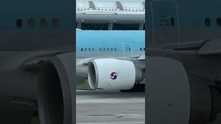 Washington Dulles airport koreanair boeing boeing777 [upl. by Kanal]