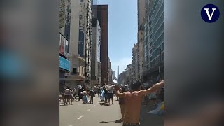 Un aficionado argentino graba el momento justo en el que Argentina se proclama campeona del mundo [upl. by Emerson170]