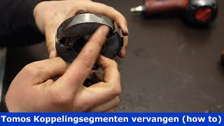 Tomos A35 koppelingsegmenten vervangen how to [upl. by Goodrow]