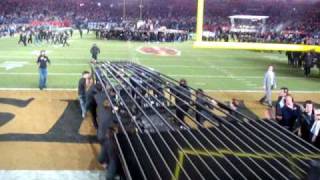 Super Bowl 44  Armando el escenario del Half Time Show [upl. by Endres]