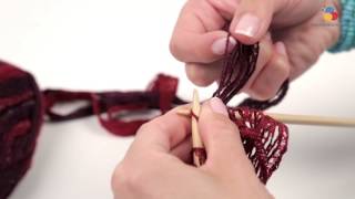 How to knit with Schachenmayr Frilly yarn [upl. by Kristine143]