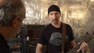 U2s The Edge demonstrating his guitar rig 12 [upl. by Ronacin]