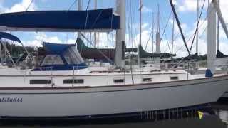 SOLD Pearson 385 quotPalm Lattitudesquot sailboat for sale at Little Yacht Sales Kemah Texas [upl. by Kitty952]