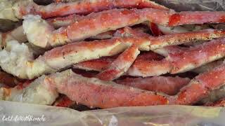 Unboxing A 20 lb Box Of King Crab Legs From Sams Club [upl. by Rothenberg]