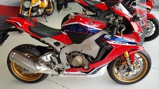 Honda CBR 1000 SP1 HRC Fireblade [upl. by Brnaba619]