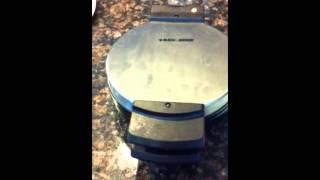 Black amp Decker Belgian Waffle Maker Video Product Review [upl. by Allina63]