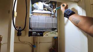 Live fault finding 11  faulty spark generator Ideal Icos [upl. by Ulises]