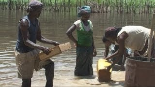 Centrafrique  les diamants maudits  Reporters [upl. by Annairda]