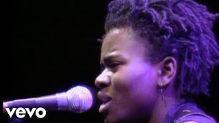 Tracy Chapman  Talkin bout a Revolution Live [upl. by Liatrice]