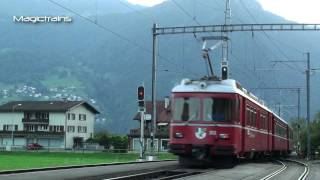 Bahnübergang RhB Malans Bahnhof  Landstrasse [upl. by Akselav]