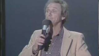 Mel Tillis tells a story [upl. by Suzann]