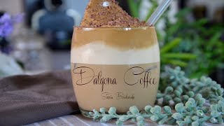 Dalgona Coffee Boisson tendance Coréenne [upl. by Astraea]