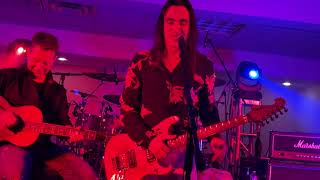 Nuno Bettencourt amp Family  Nuno Noodling Between Songs  Turkey Jam 2023 Hudson MA 112423 [upl. by Ahsitak828]