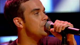 Robbie Williams  Feel Live Jools 2004 [upl. by Roscoe]