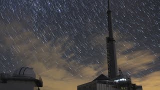 Nuit des étoiles au Pic du Midi  Timelapse [upl. by Amargo]