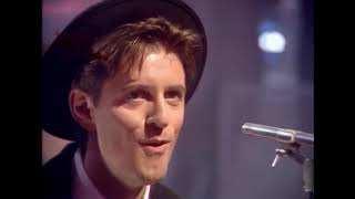 Scritti Politti  Patti Dont Feel Sorry for Loverboy Studio TOTP [upl. by Orrocos]