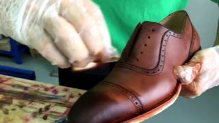 Tutorial How to color your leather shoe with Stahl Easy Crust™ [upl. by Schoof460]