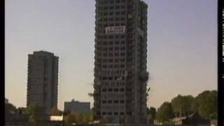 Demolition fail  Hackney Tower Block  Tower Block Demolition  Thames News 1985 [upl. by Negeam]